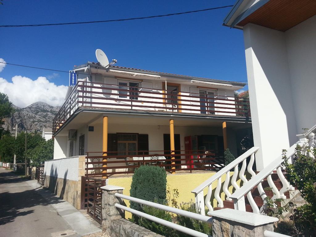 Apartments L.Z. Starigrad Paklenica Habitación foto